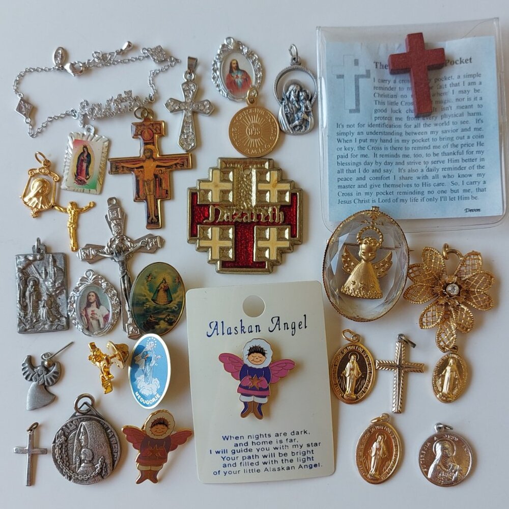 25+ Vintage Catholic Medals, Bracelet, Angel Pendants, Crucifixes/Crosses, Pins